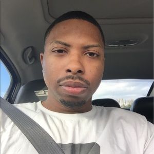 Meet your Posher, Aaron